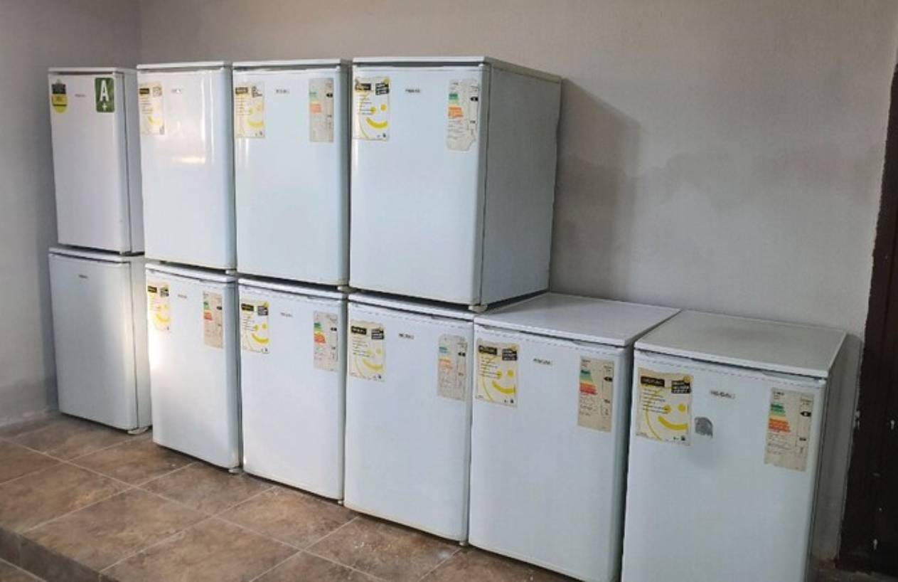 regal mini buzdolabı