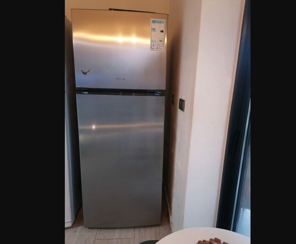 spot regal buzdolabı defolu dolap